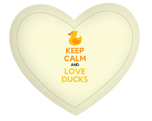 Keep calm and love ducks Polštář Srdce - bílá